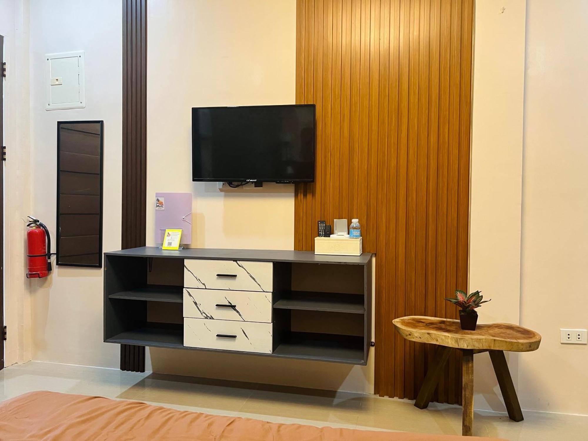 Sky Traveller Suites Panglao Exterior photo